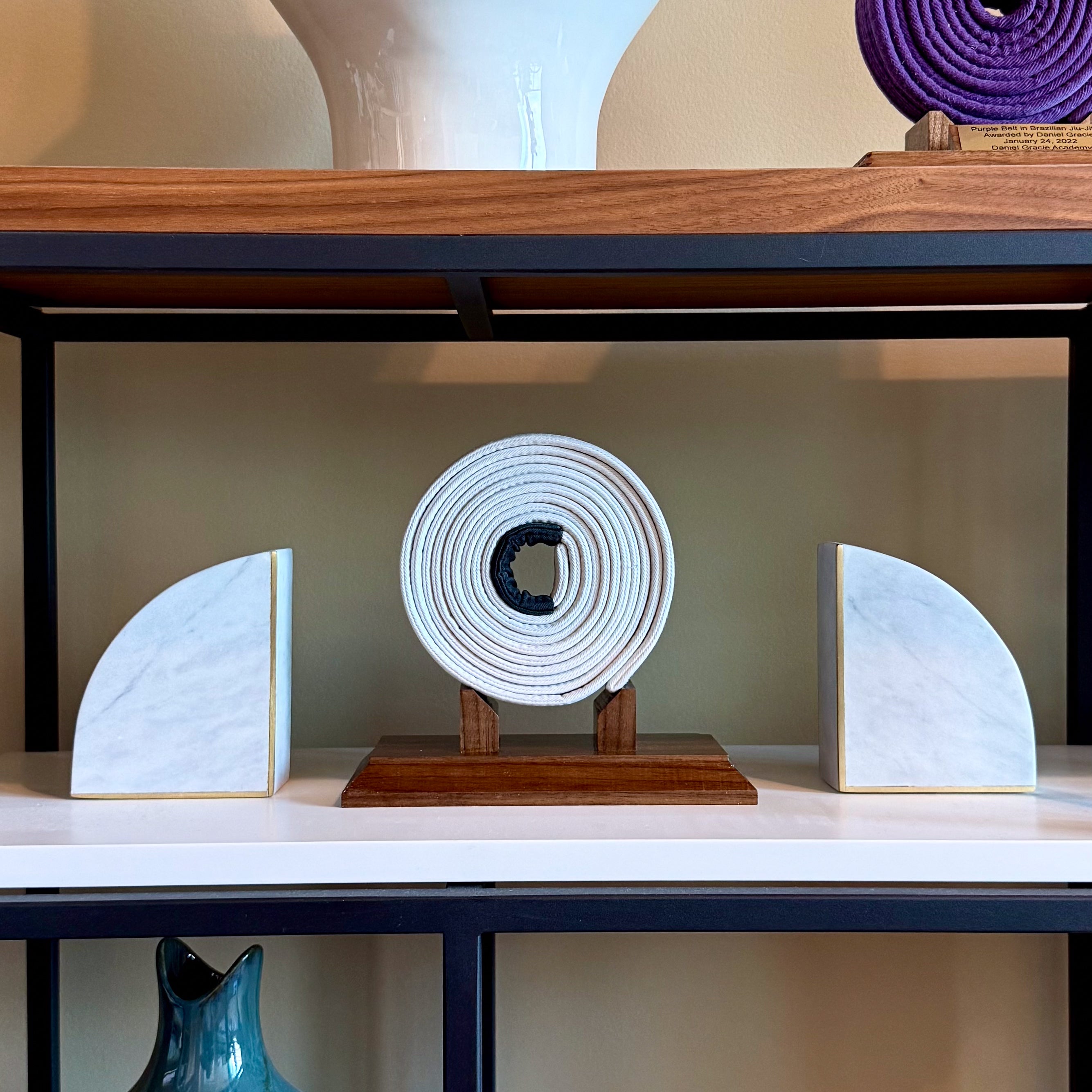 Ascent - Belt Display